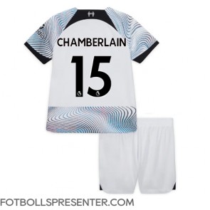 Liverpool Chamberlain #15 Bortatröja Barn 2022-23 Kortärmad (+ korta byxor)